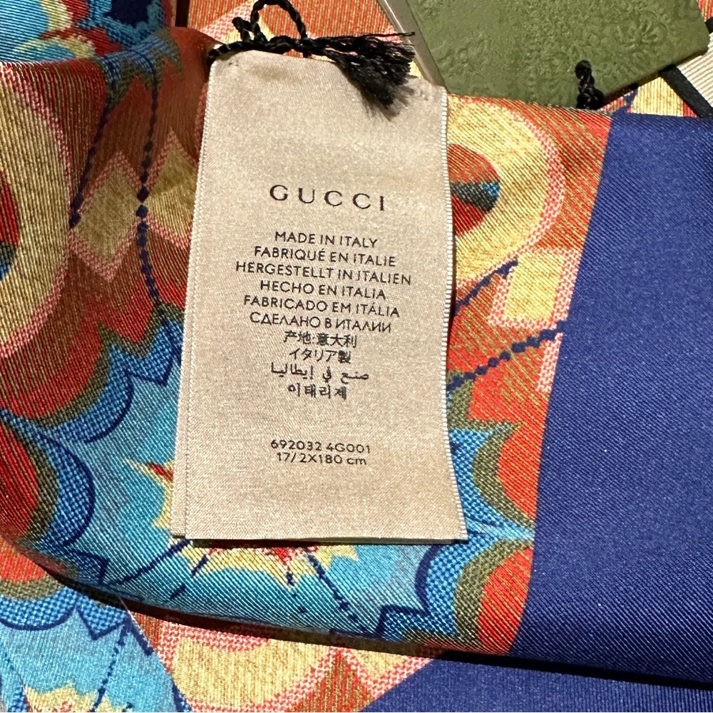 Gucci Scarf - Picture 6 of 8